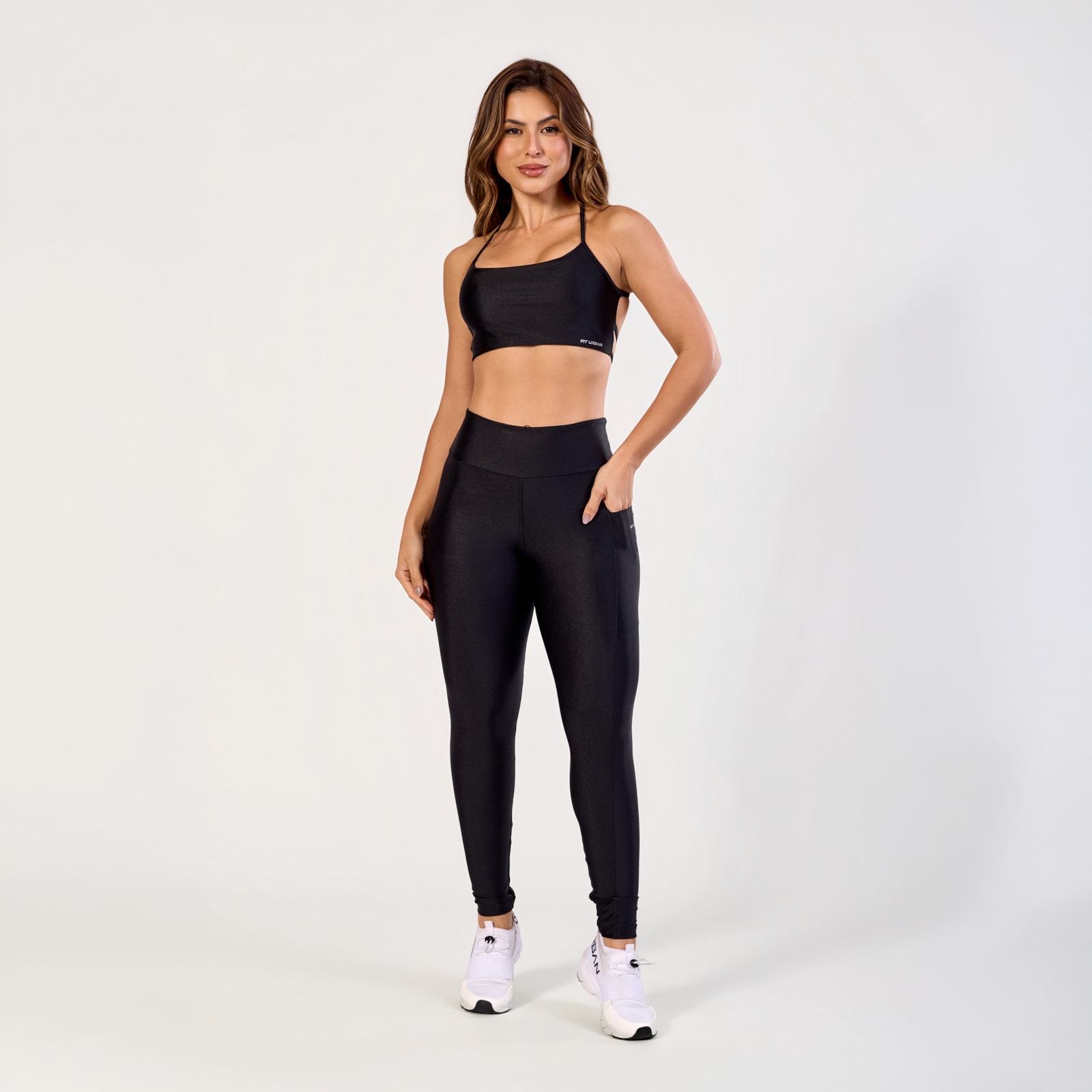 Top + Legging Glow com Bolso Preto