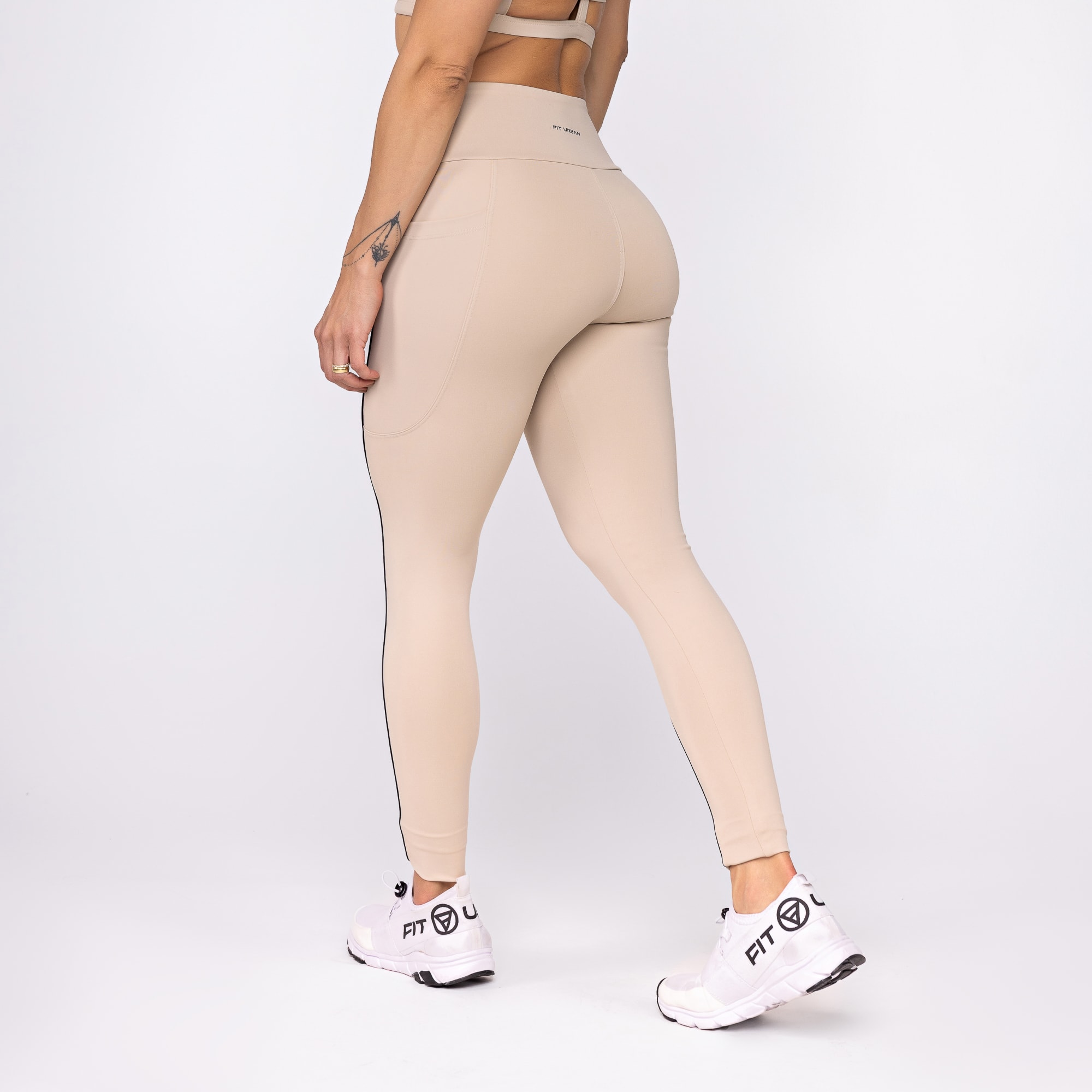 Calça Legging Poliamida Impulso com Bolsos Nude | Fit Urban