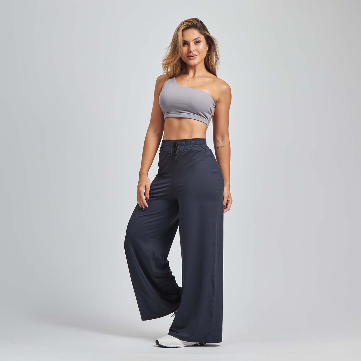 Calça Pantalona Poliamida Light Fresh Bruma Preta | Fit Urban