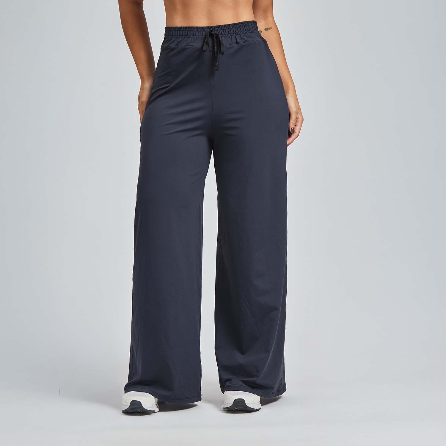 Calça Jogger Poliamida Light com Cadarço Preta | Fit Urban