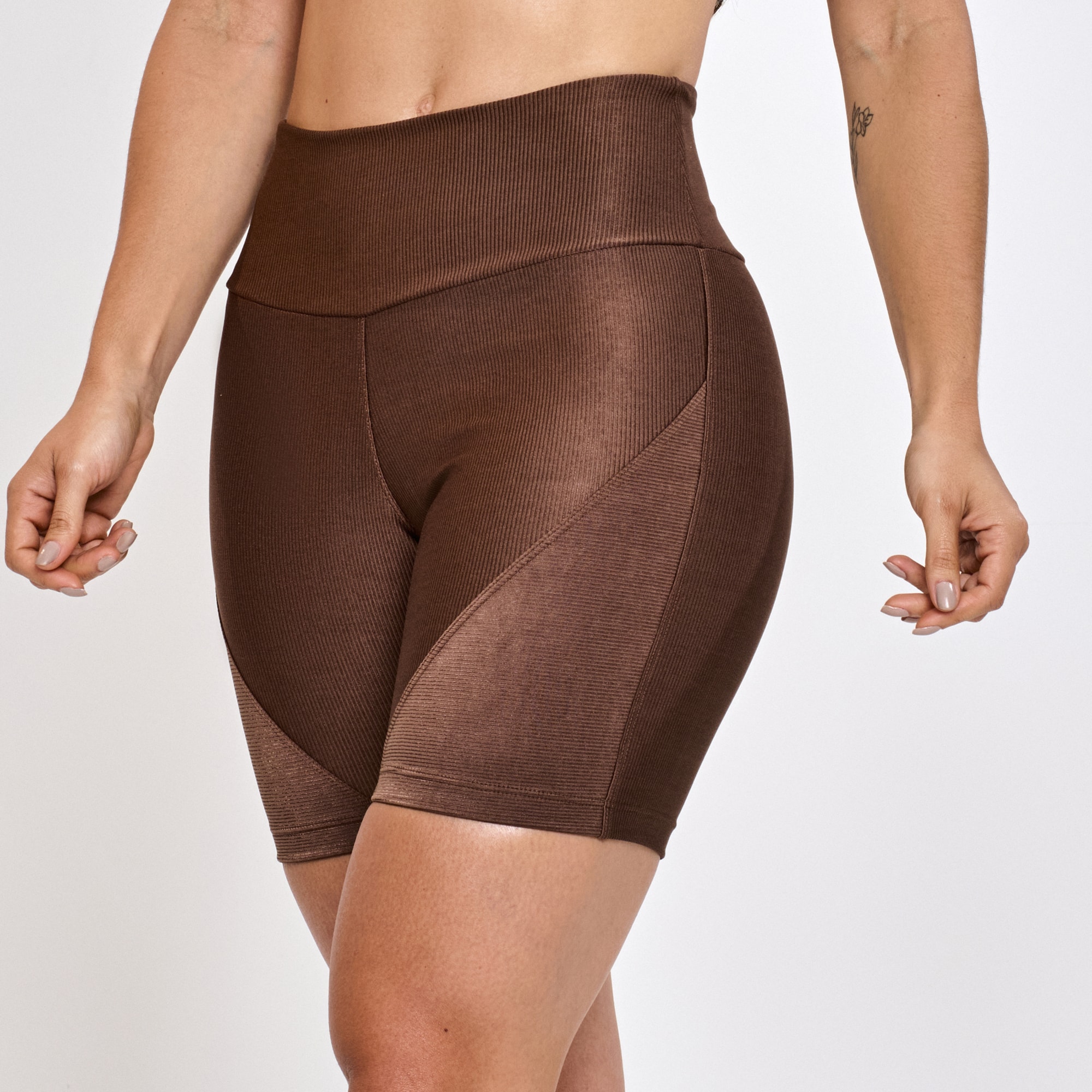 Short Micro Canelado Zenith Chocolate | Fit Urban